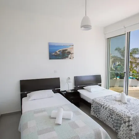 Luxurioeses Auf Zypern * Protaras